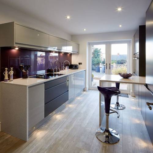 Inline Shaped Kitchen